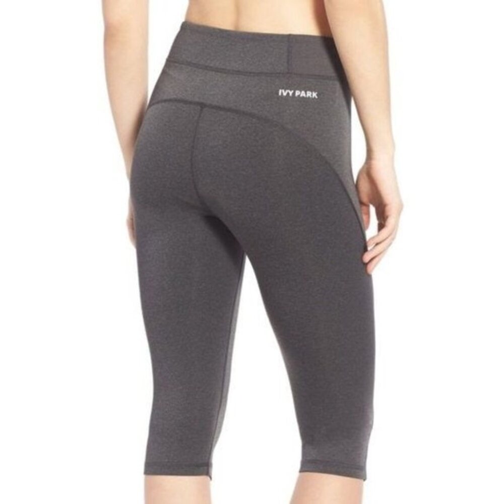Ivy Park Gray Capris Cropped Leggings Atheleisure Gym Streetwear